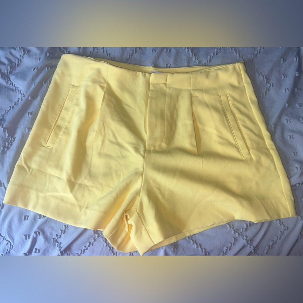 A New Day Yellow Bermuda Shorts Lightweight Cotton